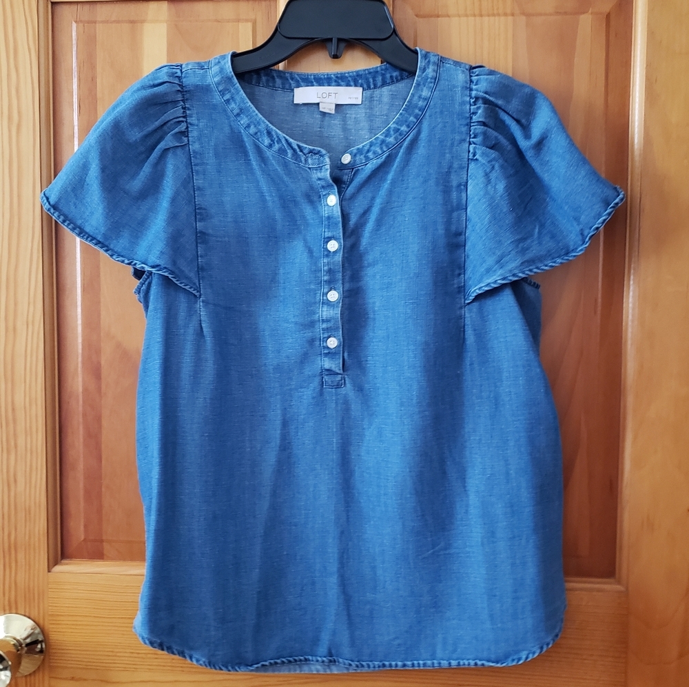 Loft Linen Blend Ruffle Sleeve Chambray Blouse